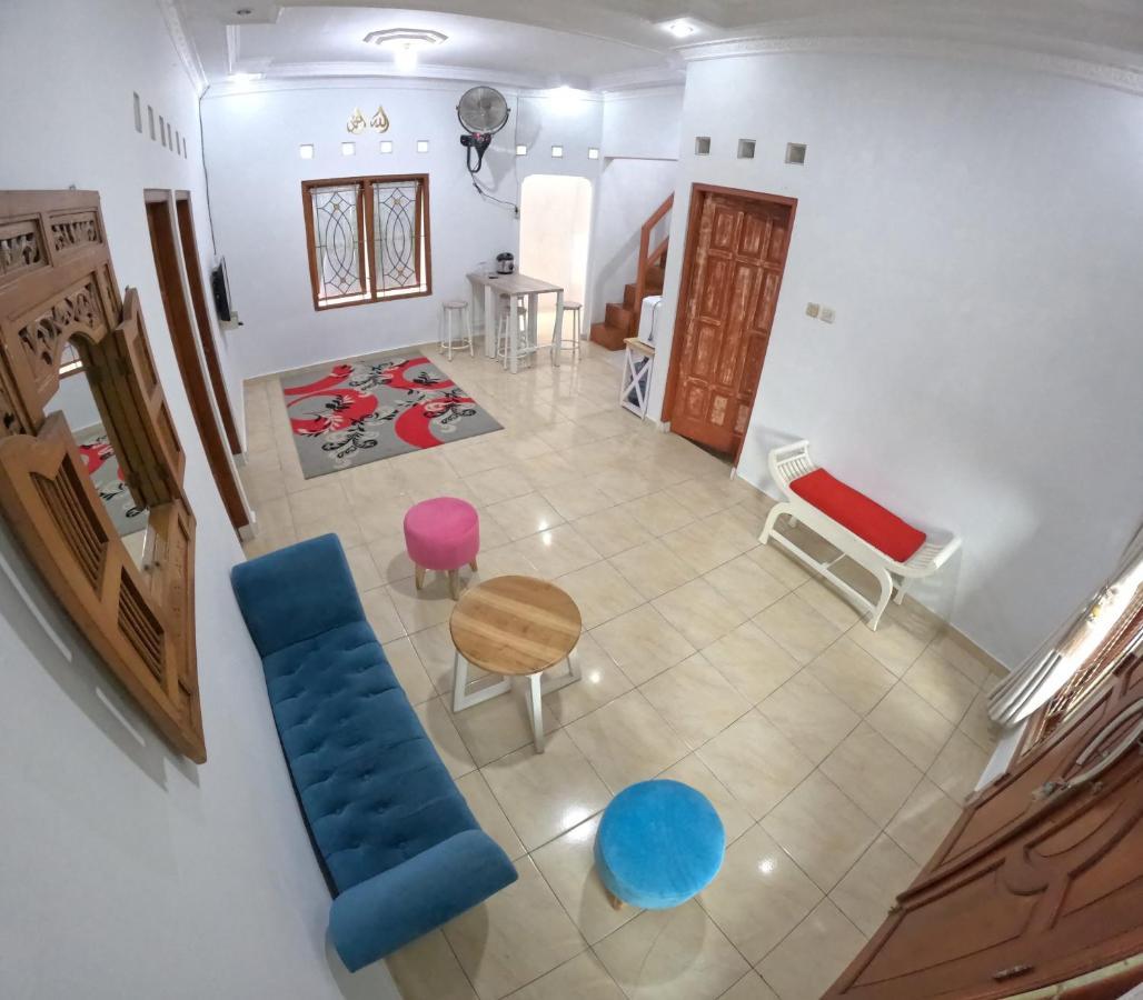 Nitikan Stay Homestay Jogja Джок'якарта Екстер'єр фото
